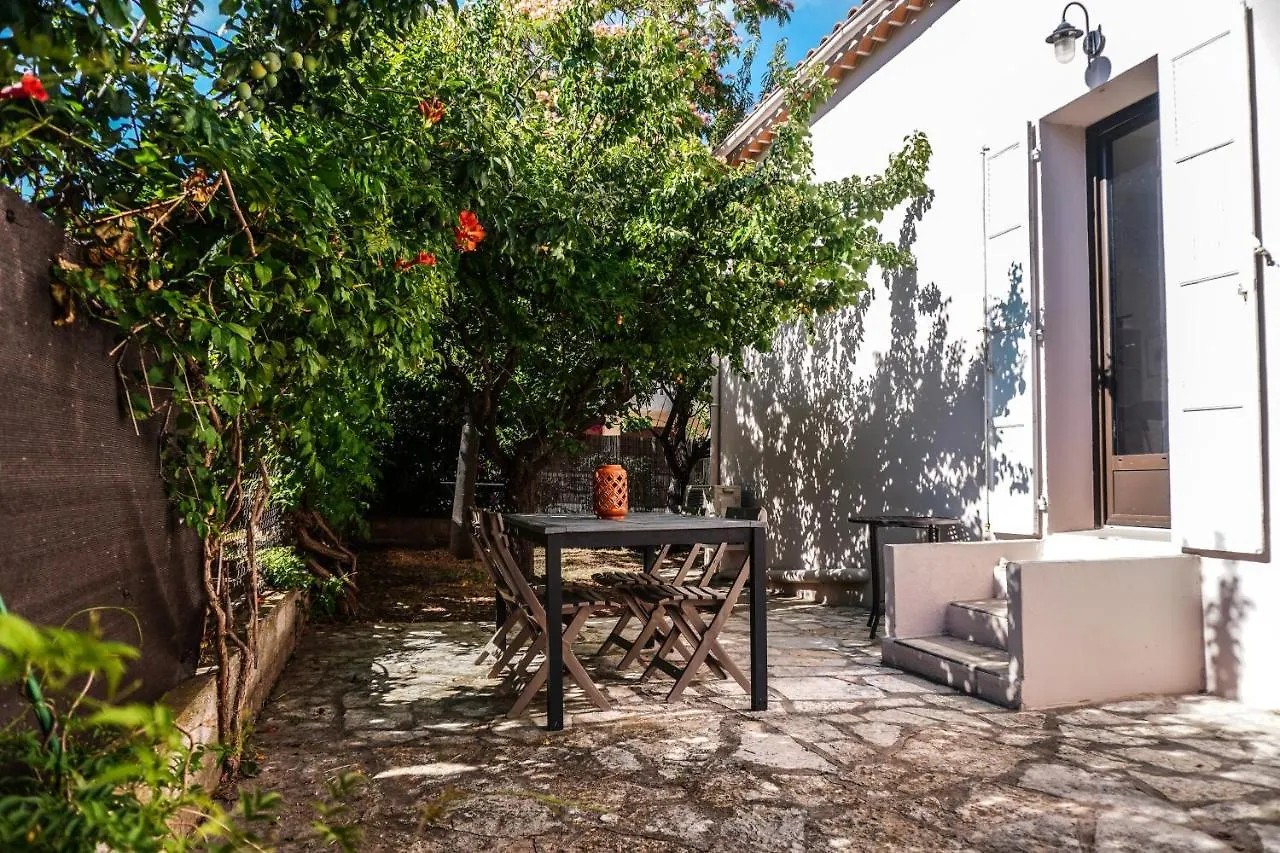 LE GALLI en plein cœur de Sanary